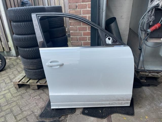 PORTIER RECHTS VOOR Audi Q5 (8RB) (01-2008/05-2017), Auto-onderdelen, Carrosserie, Deur, Audi, Voor, Rechts, Gebruikt