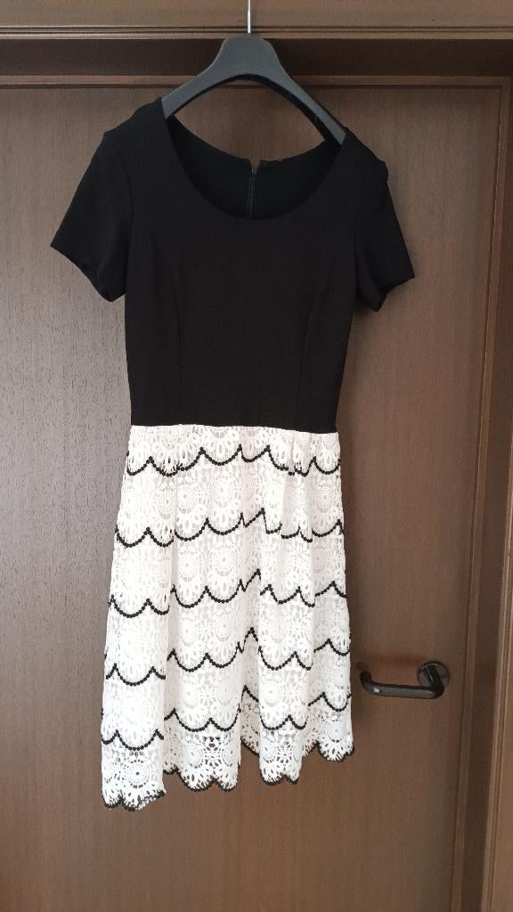 Robe - Robe - Taille S, Vêtements | Femmes, Robes, Comme neuf, Taille 36 (S), Autres couleurs, Sous le genou, Enlèvement ou Envoi