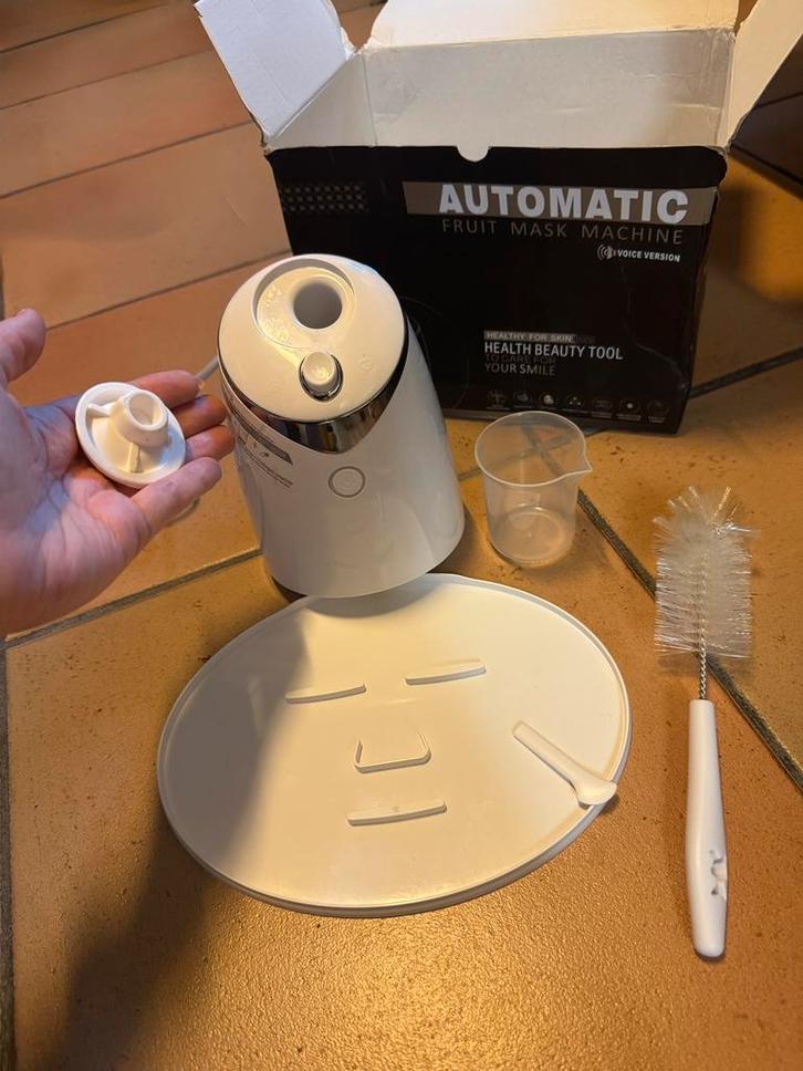 Automatische fruitmaskermachine, Handtassen en Accessoires, Uiterlijk | Gezichtsverzorging, Zo goed als nieuw, Verzorging, Gehele gezicht