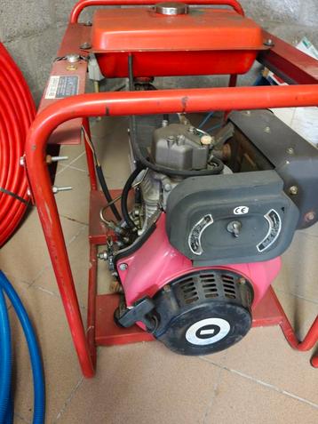 Groupe diesel 8kva, démarrage électrique, grand réservoir., Enlèvement, Comme neuf