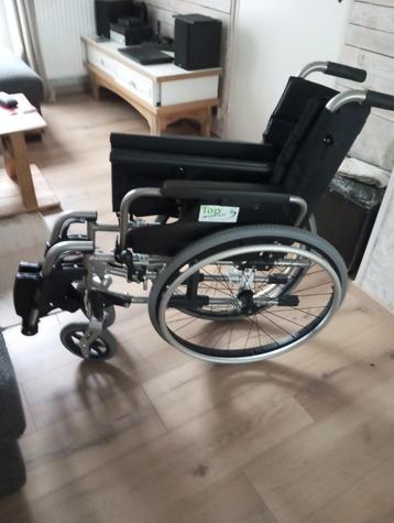 Rolstoel nauwelijks gebruikt  beschikbaar voor biedingen