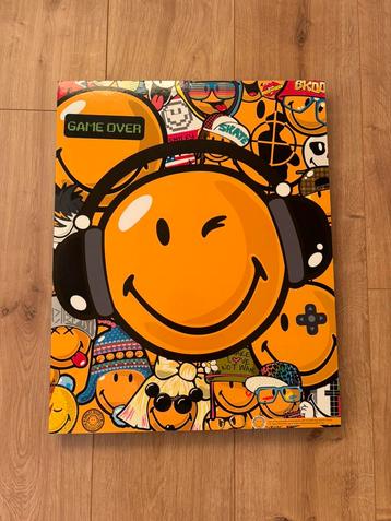 Houten kader ‘Smiley’ beschikbaar voor biedingen