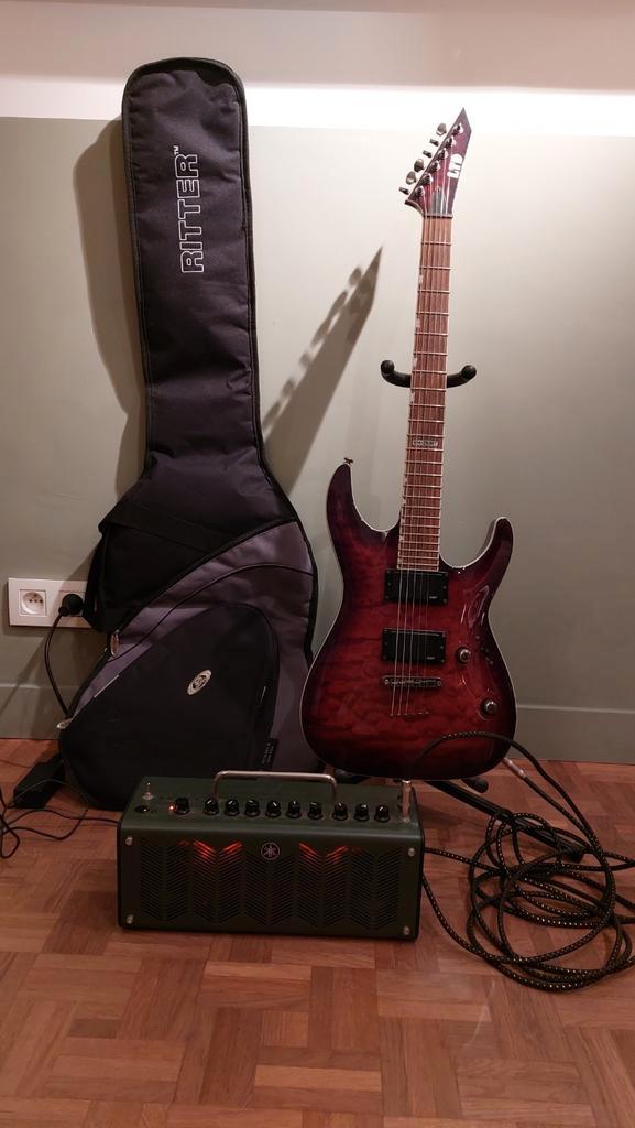 ESP LTD MH-250NT + Yamaha THR10X + accessoires, Muziek en Instrumenten, Snaarinstrumenten | Gitaren | Elektrisch, Zo goed als nieuw