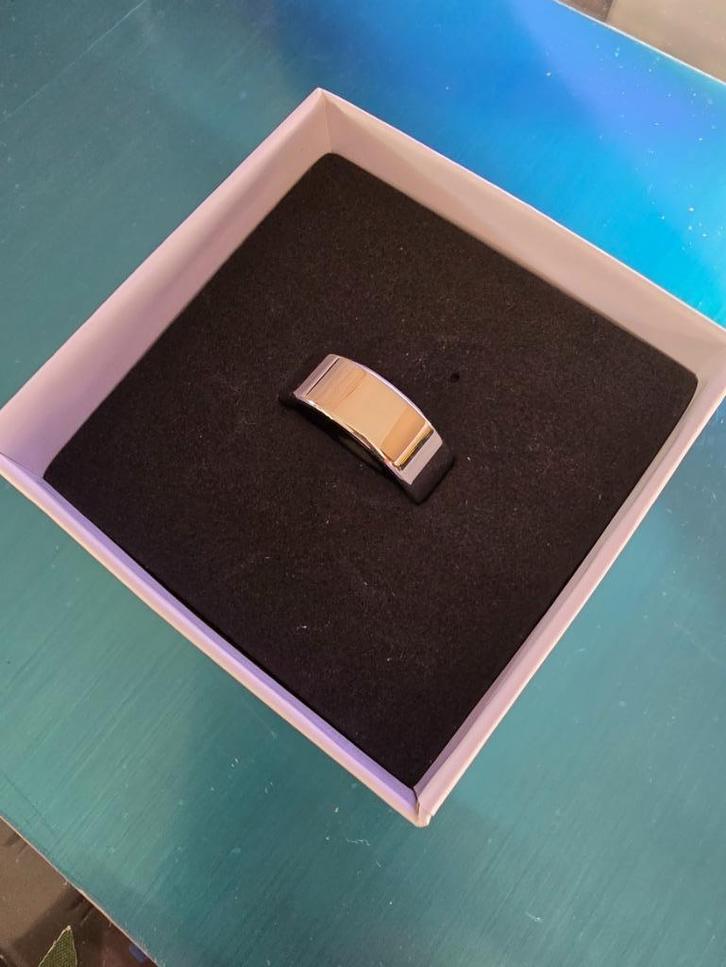 Slimme ring - Maat 10 - Code: Chrome - Nieuw product., Handtassen en Accessoires, Ringen, Nieuw, Dame of Heer, Overige kleuren