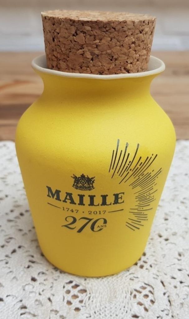 Geel Frans mosterdpotje MAILLE, 270 jaar 1747 - 2017, Antiek en Kunst, Curiosa en Brocante, Ophalen of Verzenden