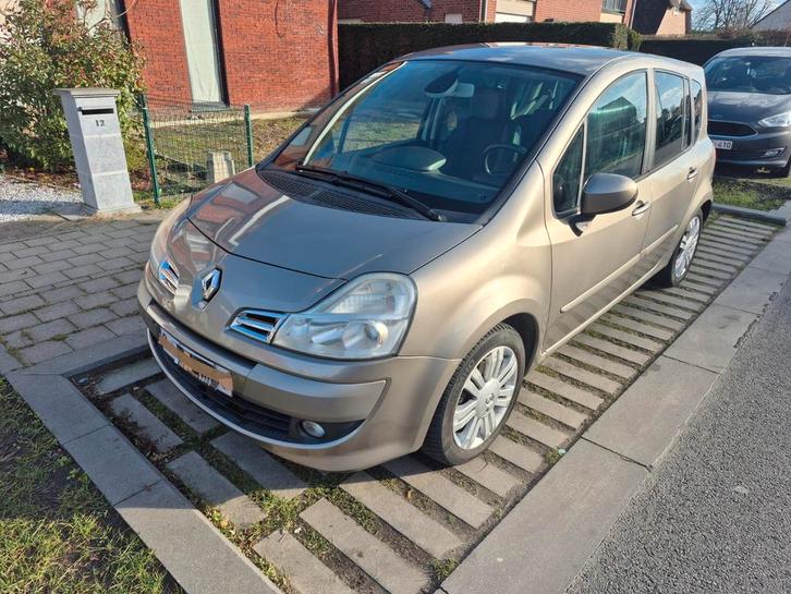 1.6i Pack . Euro 5 Benzine met Airco, Auto's, Renault, Particulier, Benzine, Euro 5, 5 deurs, Automaat, Beige, Zwart, Onderhoudsboekje