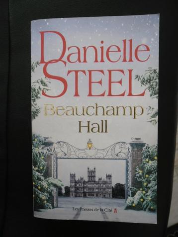1 Livre Danièle Steel  : Beauchamp Hall