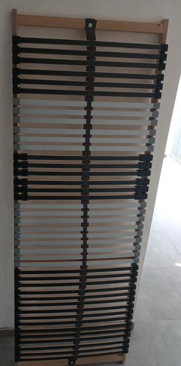 2 lattenbodems 70x200 beschikbaar voor biedingen