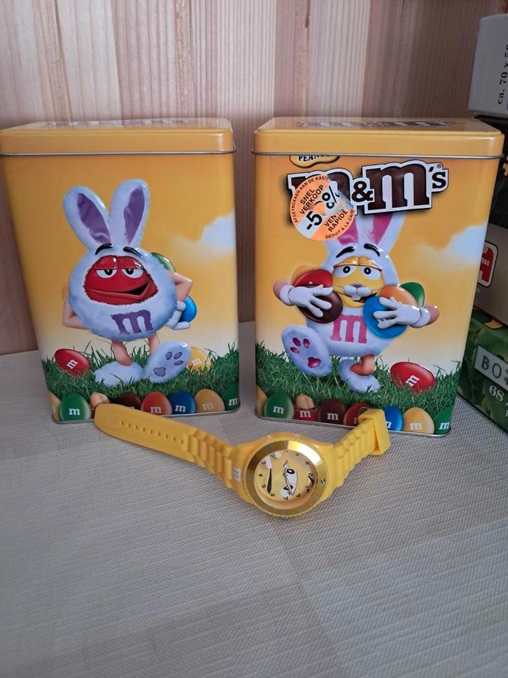 M&M's blikken dozen pasen., Verzamelen, Blikken, Zo goed als nieuw, Ophalen