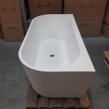 Mat wit Half vrijstaand bad, 170cm, Afvoer + Overloop, Nr212 beschikbaar voor biedingen