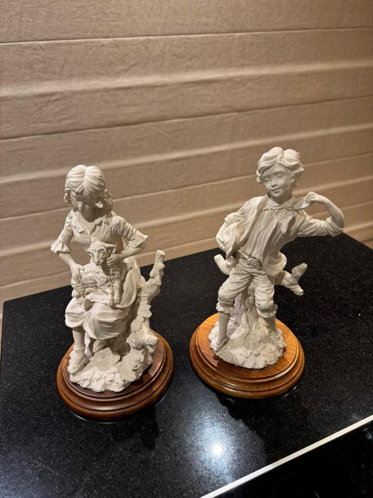 Biscuit beeldjes, Antiek en Kunst, Antiek | Vazen, Ophalen