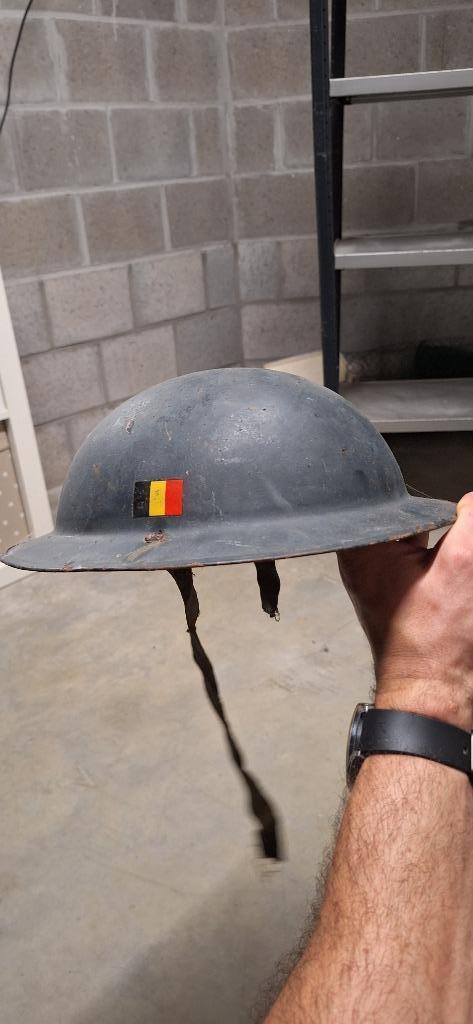 Originele Belgische legerhelm model M51, Verzamelen, Militaria | Algemeen, Landmacht, Helm of Baret, Ophalen