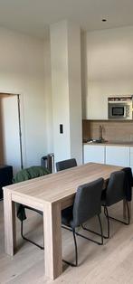 4 premium moderne stoelen, nieuwprijs €360, amper gebruikt, Huis en Inrichting, Ophalen