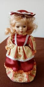 nouvelle poupée après exemple vieille poupée, Comme neuf, Enlèvement ou Envoi, Poupée