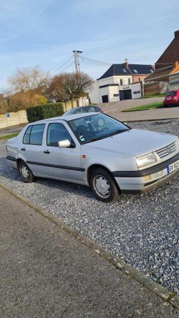 VW VENTO LPG, Autos, Argent ou Gris, Achat, 4 portes, Boîte manuelle