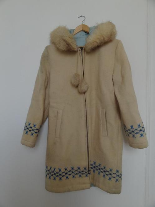 Hele bijzondere Vintage jas uit Canada, Eskimo, Inuit, Parka, Antiek en Kunst, Kunst | Niet-Westerse kunst, Verzenden