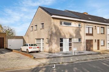 Superbe maison trois façade située dans une rue calme, Mouscron, 116 kWh/m²/an, 200 à 500 m², Province de Hainaut