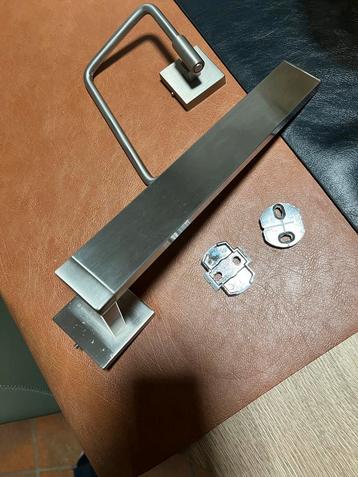 Tiger wcrolhouder / handdoekhouder beschikbaar voor biedingen