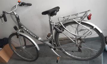 oxford damesfiets in functionerende doch gebruikte staat beschikbaar voor biedingen