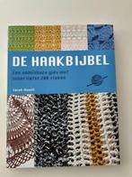 DE HAAKBIJBEL v Sarah Hazzell Prijs: € 4, Breien en Haken, Sarah Hazell, Ophalen of Verzenden, Zo goed als nieuw
