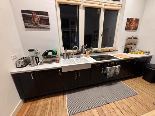 Volledige keuken met electro apparaten, Huis en Inrichting, Keuken | Complete keukens, Gebruikt, Dubbelwandige keuken, Zwart, Ophalen
