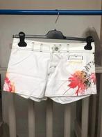 witte short o'neill (zwemshort) meisjes, Meisje, Sport- of Zwemkleding, Ophalen of Verzenden, Zo goed als nieuw