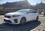 Kia ProCeed 1.6 CRDi GT-Line - Carplay - JBL - GARANTIE!, Auto's, USB, Wit, Leder, 5 deurs