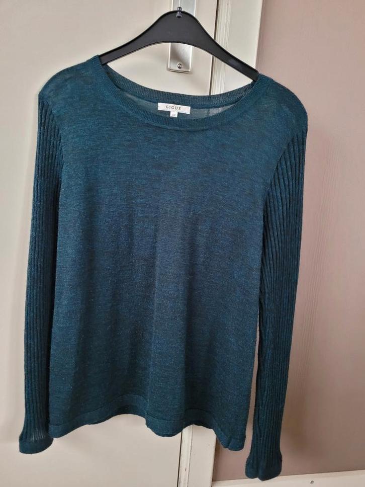 Fijn pluizig truitje merk Gigue, 40...als nieuw, Kleding | Dames, Blouses en Tunieken, Zo goed als nieuw, Maat 38/40 (M), Zwart