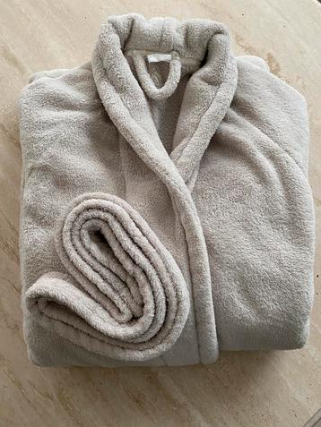 Badjas beschikbaar voor biedingen