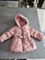 Manteau doudoune bébé fille 12mois, Enfants & Bébés, Vêtements de bébé | Taille 74, Enlèvement ou Envoi, Comme neuf, Fille, Manteau