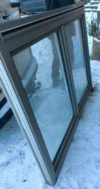 Châssis double ouvrants 7023 avec invisivent, Ophalen, Zo goed als nieuw