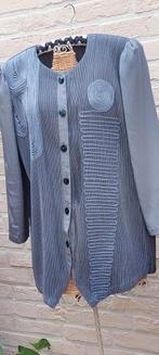 Jasje (vestje) maat m world boutique, Vêtements | Femmes, Vestes & Costumes, World boutique, Taille 38/40 (M), Gris, Enlèvement ou Envoi