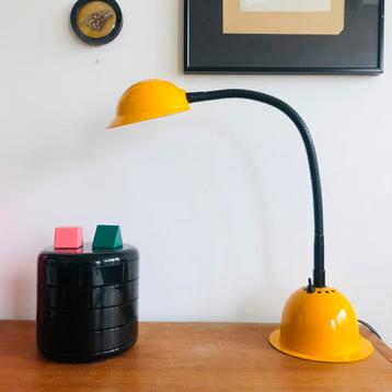 Lamp uit de jaren 80 in Memphis  beschikbaar voor biedingen