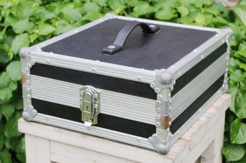 Flightcase (universeel) beschikbaar voor biedingen