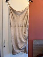 Robe de fête, Kleding | Dames, Jurken, Sans marque, Beige, Zo goed als nieuw, Boven de knie