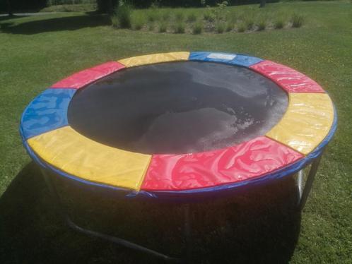 Trampoline met een diameter van 2,40 m, Kinderen en Baby's, Speelgoed | Buiten | Trampolines, Gebruikt, Ophalen