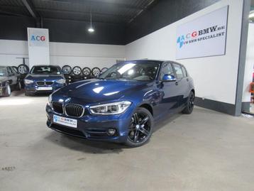 BMW 118 BMW 118 i Sport Line LED Camera Navigatie PDC Bluet