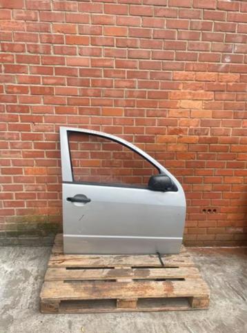 Voordeur rechts Skoda Fabia 2000-2007 beschikbaar voor biedingen