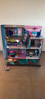 LOL huis en toebehoren, Kinderen en Baby's, Ophalen, Zo goed als nieuw, Poppenhuis