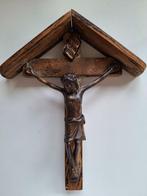 Vintage houten Jezus aan kruis (bronzen figuur), Ophalen of Verzenden