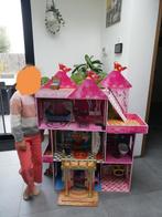 Groot poppenhuis, Enfants & Bébés, Jouets | Maisons de poupées, Comme neuf, Maison de poupées, Enlèvement