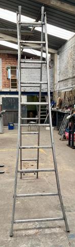 DubbeleAluminium ladder uitschuifbaar of alleenstaand bruikb, Doe-het-zelf en Bouw, Ladders en Trappen, Ophalen, Gebruikt, Ladder