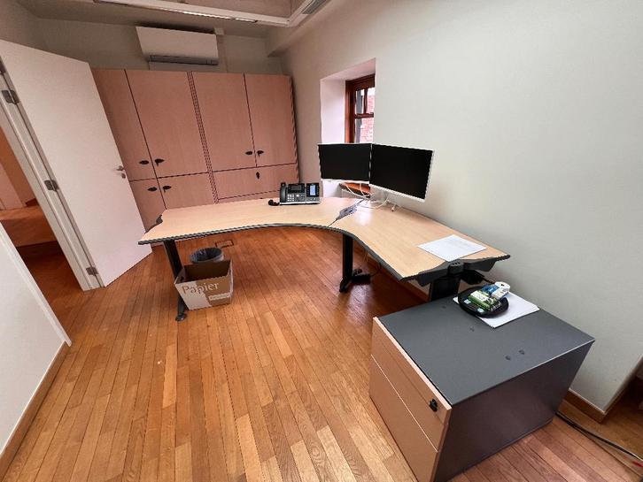 bureau, twee kasten en ladeblok, Huis en Inrichting, Bureaus, Zo goed als nieuw, Bureau, Ophalen