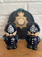 Peper & zout police officers bobby  G-B, Ophalen of Verzenden, Zo goed als nieuw, Mens