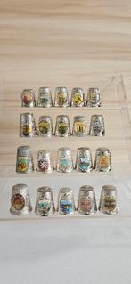 20 verzilverde vingerhoedjes, Verzamelen, Ophalen of Verzenden, Zo goed als nieuw, Overige materialen, Reliëf