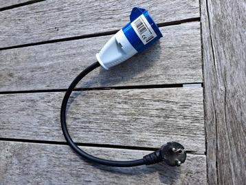 Nieuwe CEE Adapter. beschikbaar voor biedingen