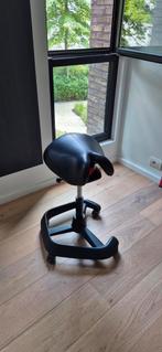 Ergonomische zadelstoel, Huis en Inrichting, Ophalen, Zo goed als nieuw