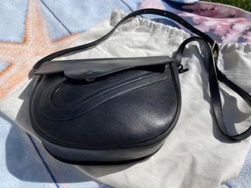 sac DELVAUX noir  beschikbaar voor biedingen
