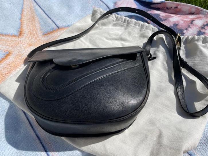 sac DELVAUX noir, Handtassen en Accessoires, Tassen | Damestassen, Zo goed als nieuw, Zwart, Ophalen of Verzenden