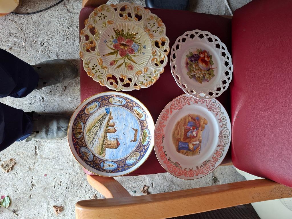 Assiette décoratif, Enlèvement